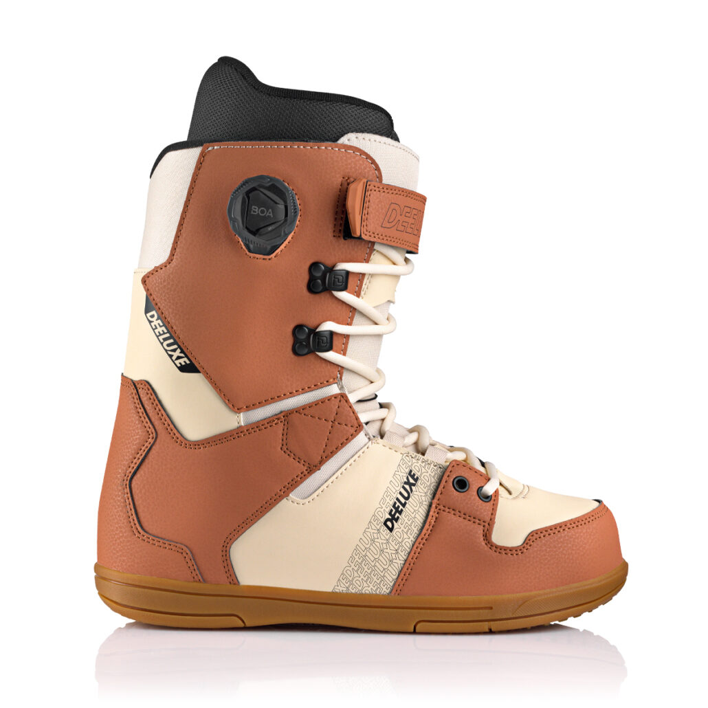 Deeluxe DNA snowboard boot in Mars Trek colorway with BOA® Fit System and traditional laces