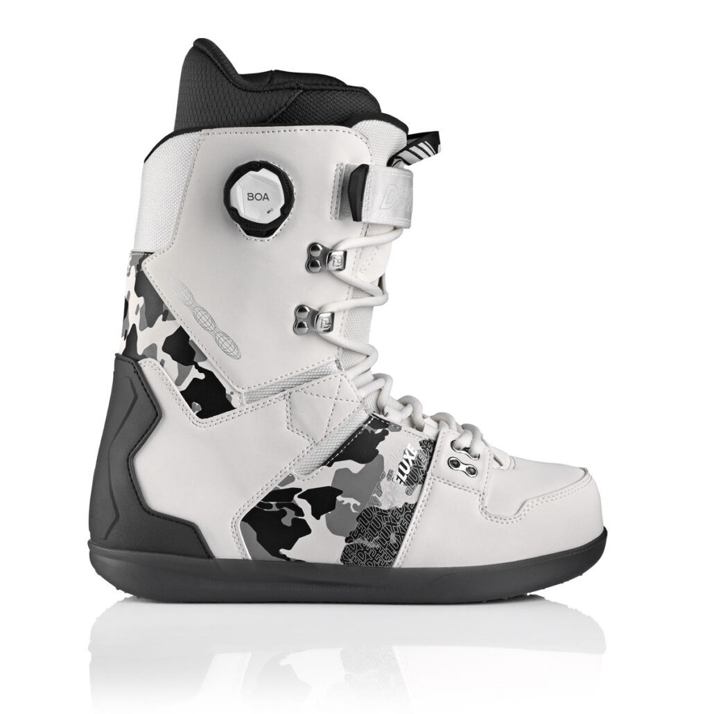 DEELUXE DNA Pro Snowboard Boot in Blizzard – Side View