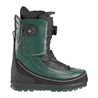 DEELUXE Stale Pro snowboard boot in green and black, side view with BOA lacing system and Vibram sole